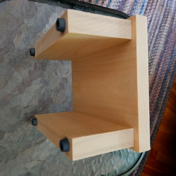 Solid Wood Stand for use with a Pampered Chef Apple Peeler Corer Slicer - Picture 4 of 9